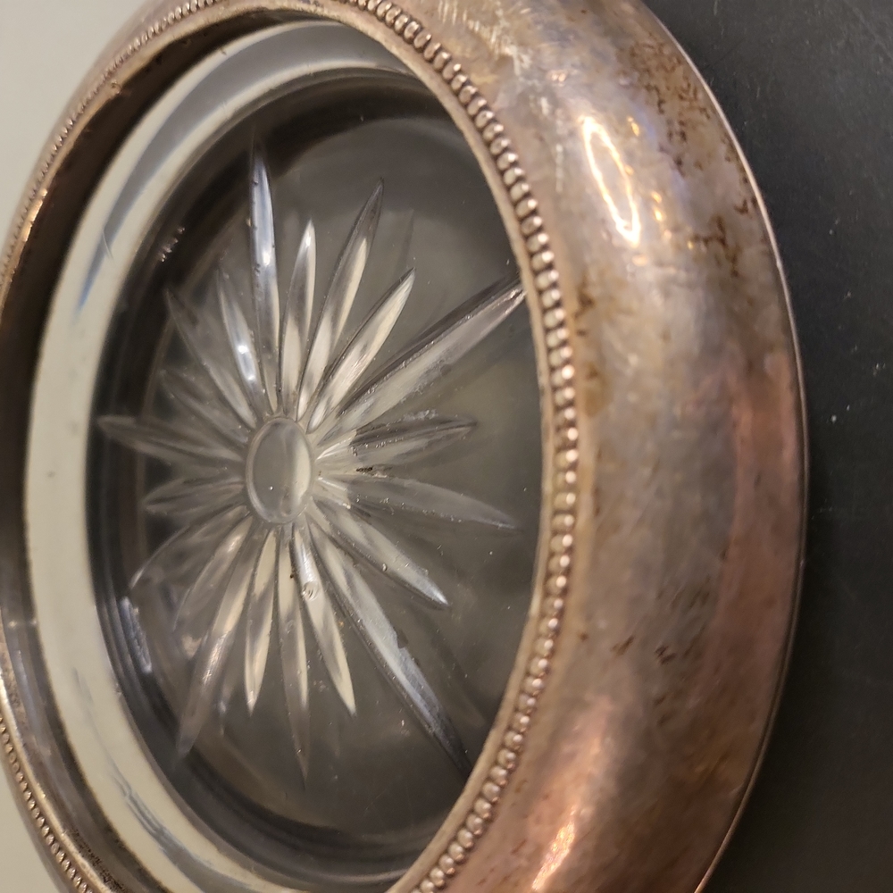 Sterling Silver and Glass Wine Bottle Coaster / Trinket Dish 7" Frank Whiting Co - Picture 3 of 12